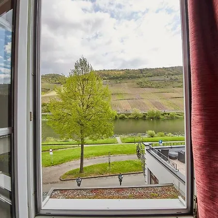Hotel Reiler Hof 4*