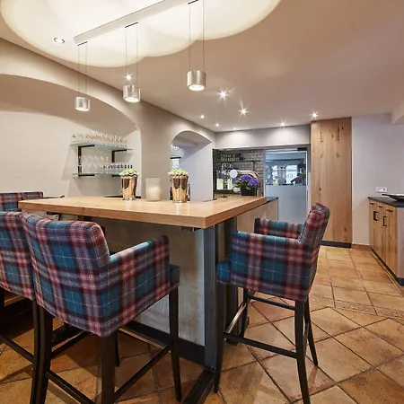 Reiler Hof Hotel Reil